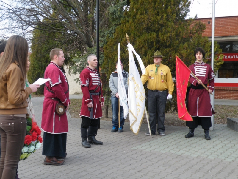 2011.március 15.